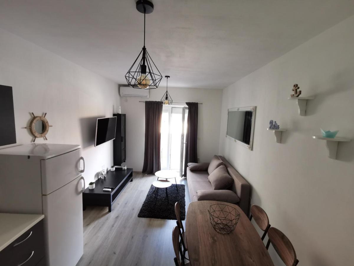 Frane Appartement Pula Buitenkant foto